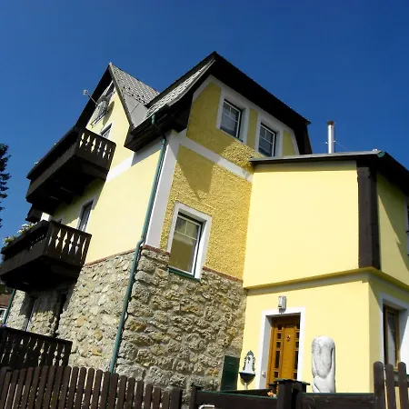 Landhaus Casa de hóspedes Semmering